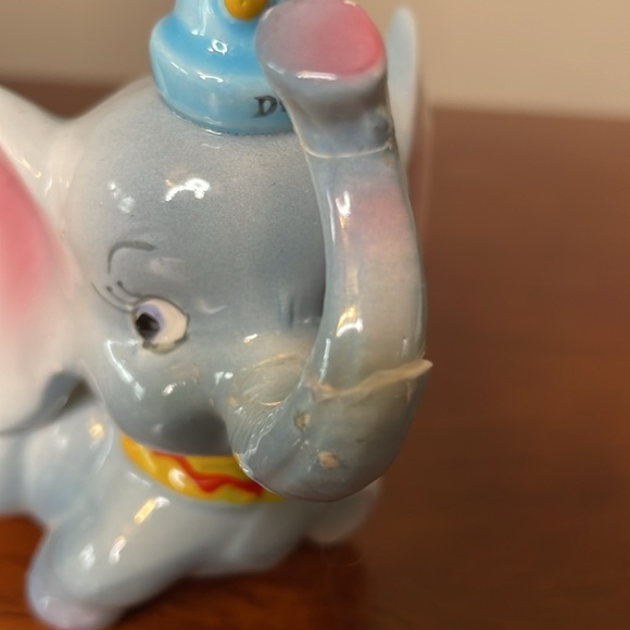 Vintage DISNEYLAND Dumbo Figurine Made in JAPAN Repaired Retro Collectible - Picture 8 of 8